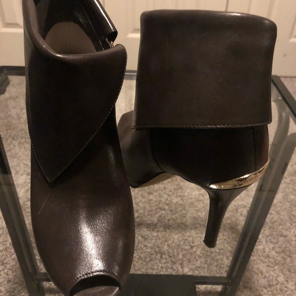 MK booties - Picture 3 of 6